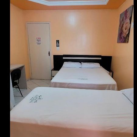 Hotel Central Lacerda Candido Sales Bagian luar foto