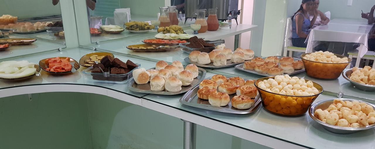 Hotel Central Lacerda Candido Sales Bagian luar foto