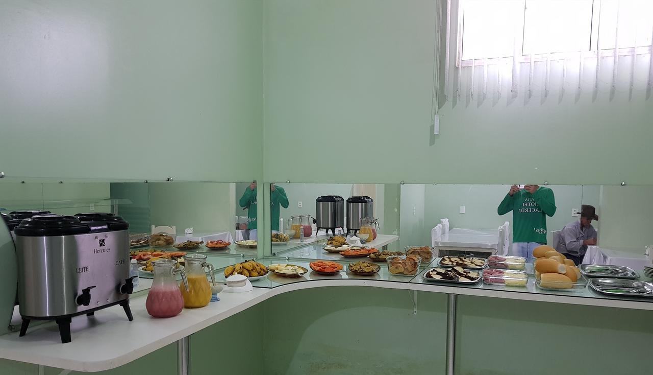 Hotel Central Lacerda Candido Sales Bagian luar foto